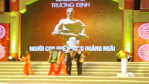 ANH HÙNG TRƯƠNG ĐỊNH