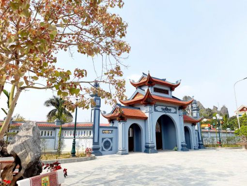 THẾ HỆ TRẺ VỚI TINH THẦN 30/4