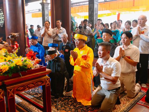 ĐẠI LỄ GIỖ TỔ - QUA HÌNH ẢNH